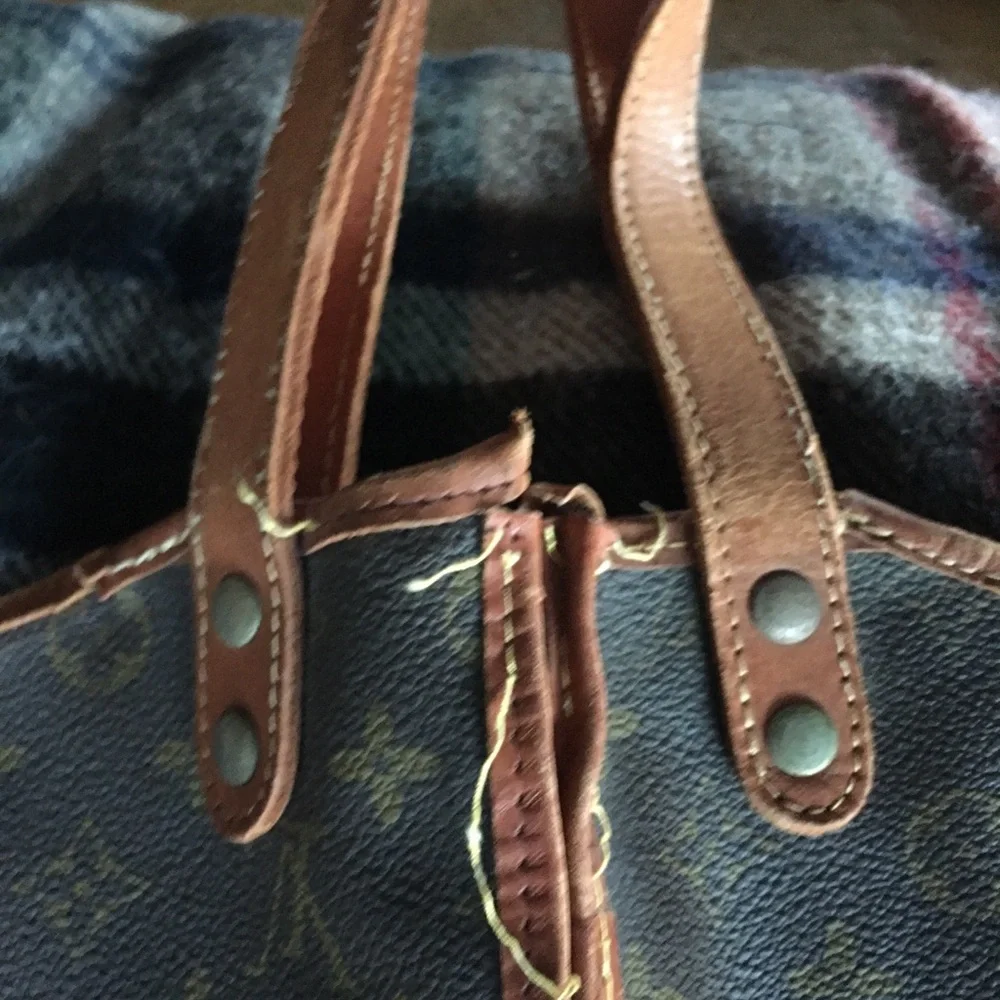 1980’s LV logo garment bag